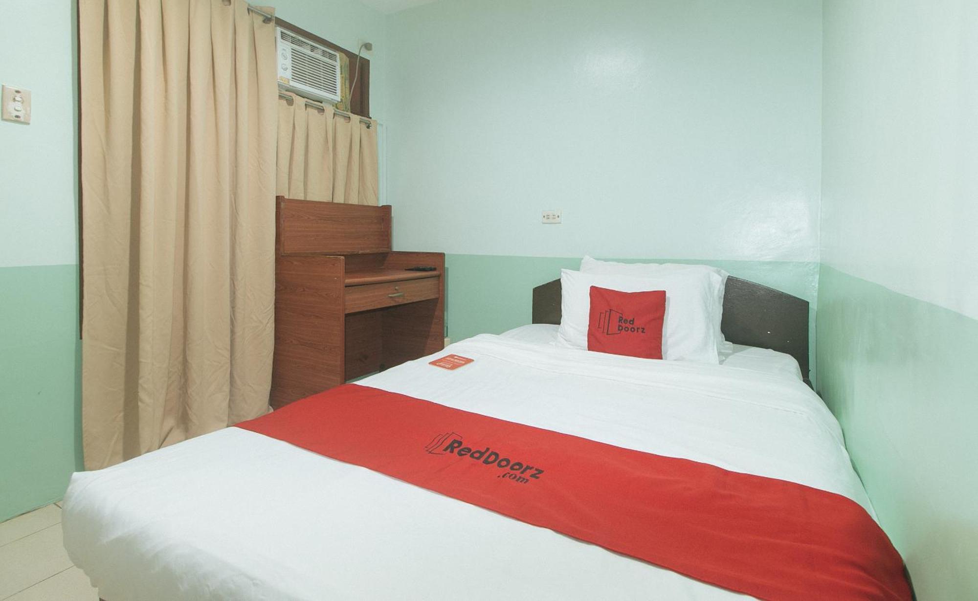Reddoorz At Maanyag Pension House Mandaue Cebu Eksteriør bilde