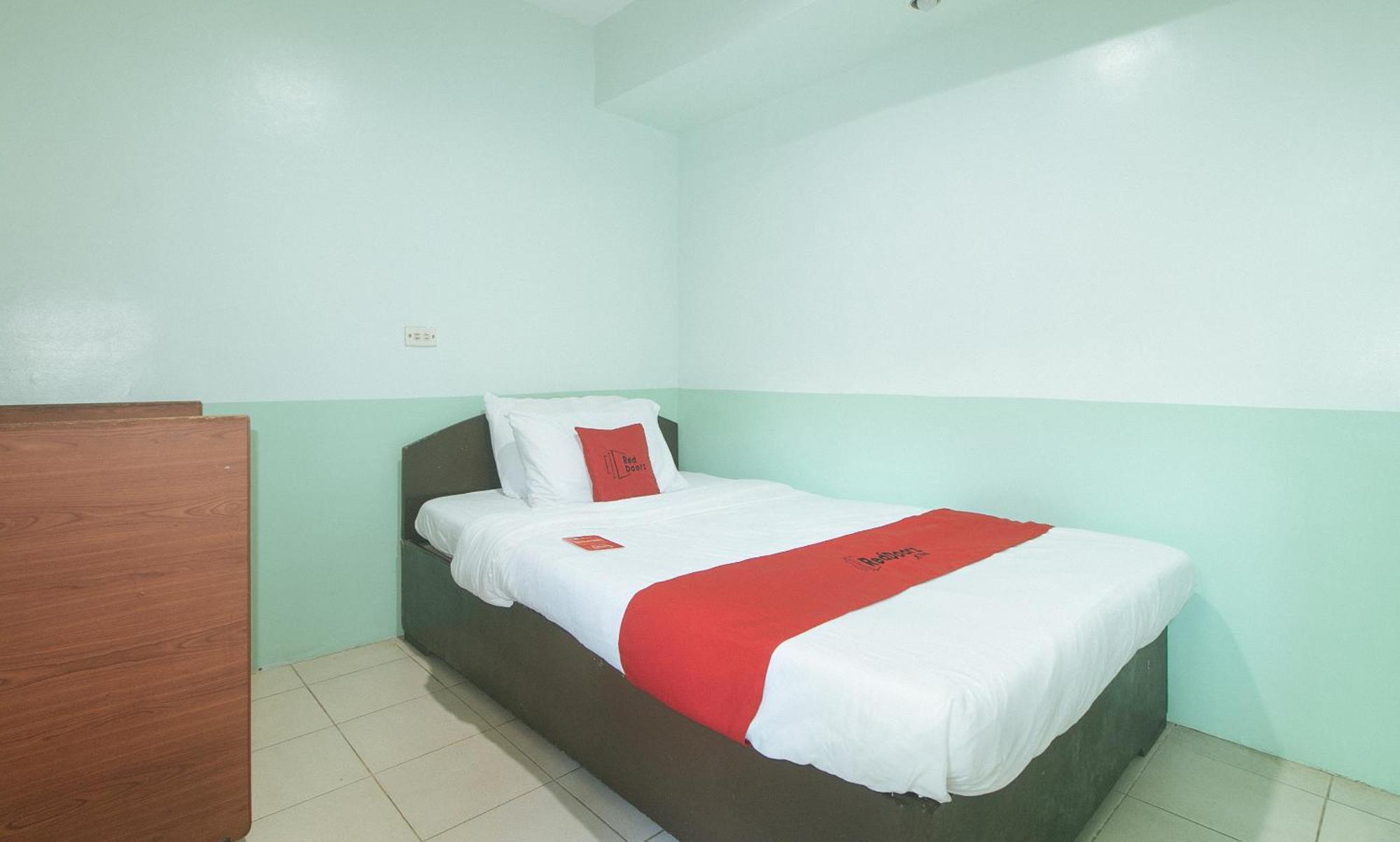 Reddoorz At Maanyag Pension House Mandaue Cebu Eksteriør bilde