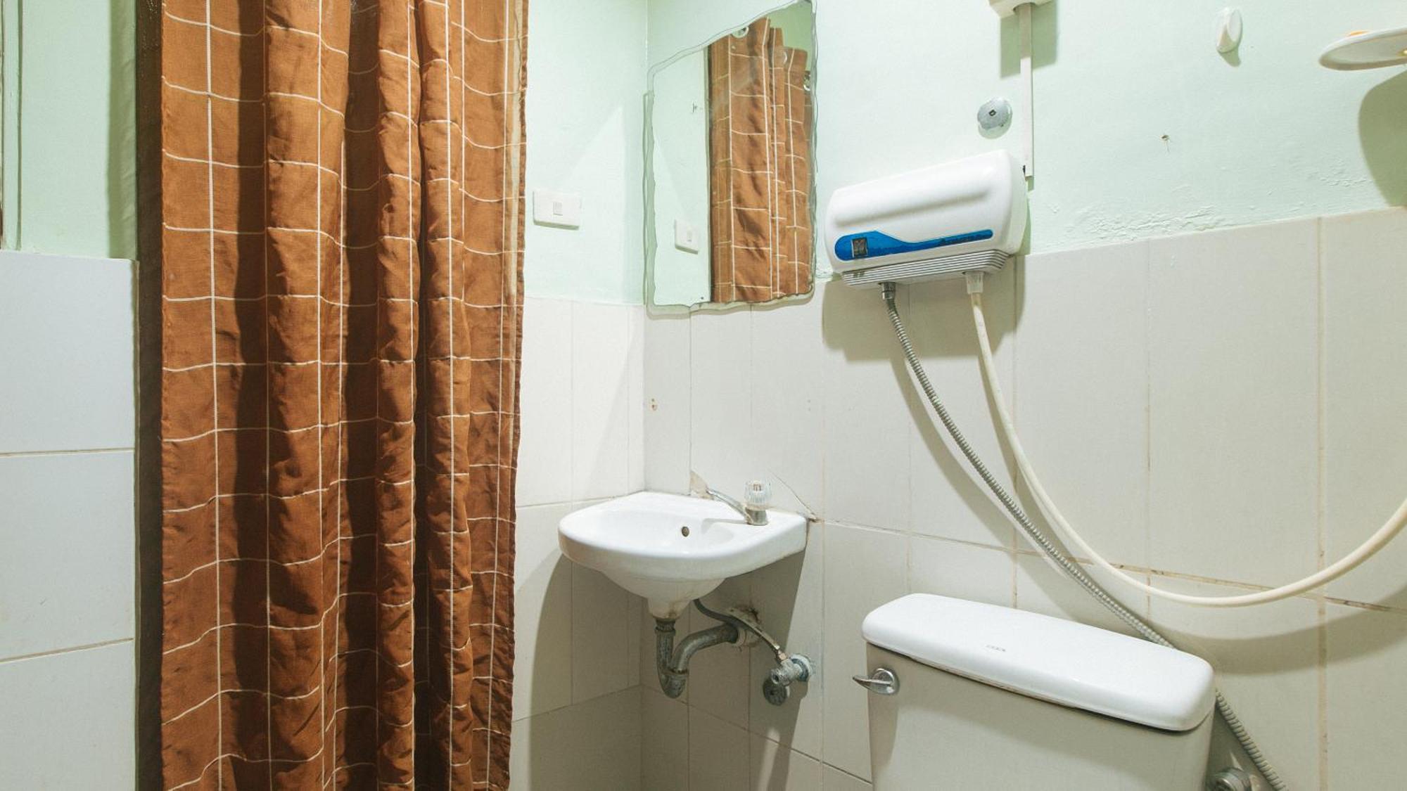 Reddoorz At Maanyag Pension House Mandaue Cebu Eksteriør bilde