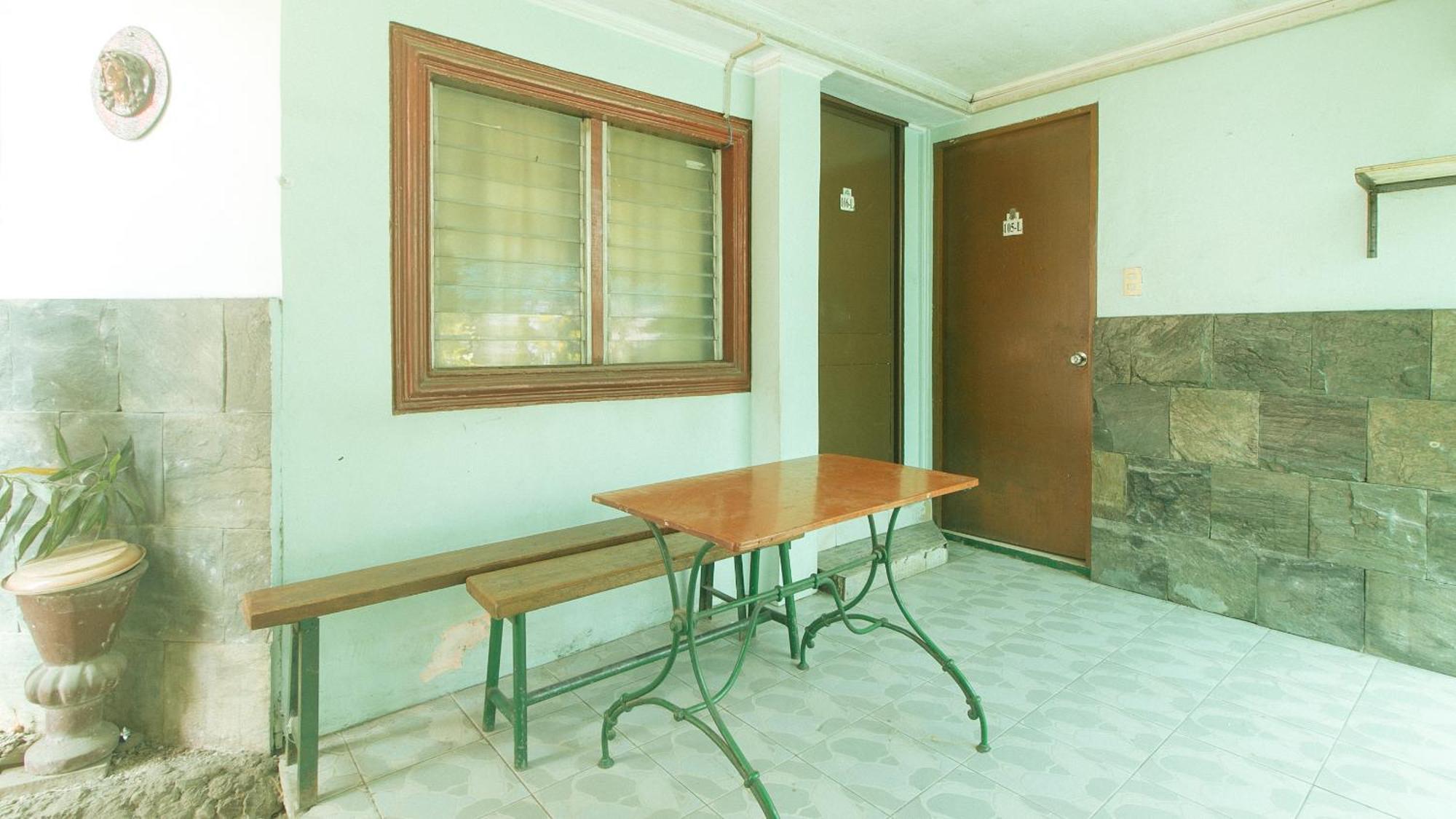 Reddoorz At Maanyag Pension House Mandaue Cebu Eksteriør bilde